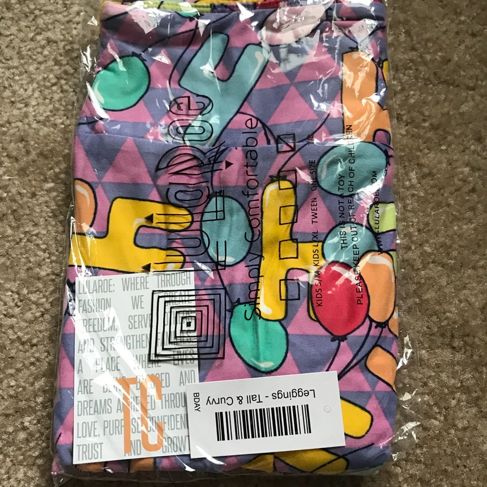LuLaRoe birthday leggings